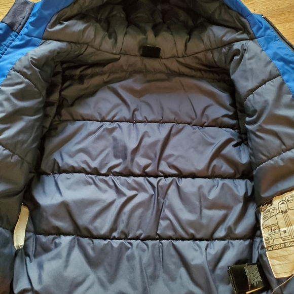 Winter jacket - Picture 6 of 12